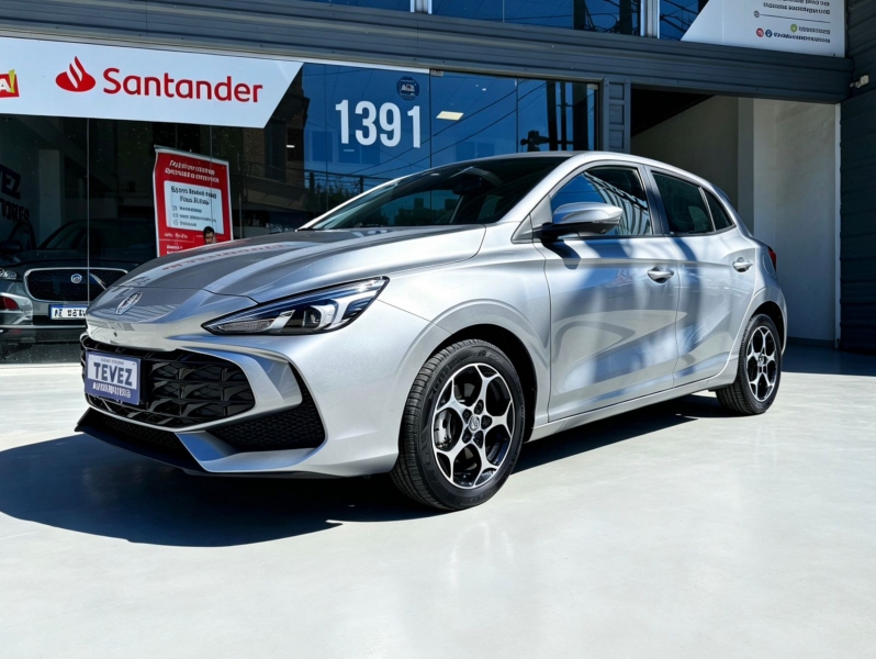 MG 3 HYBRID TEVEZ Automotores