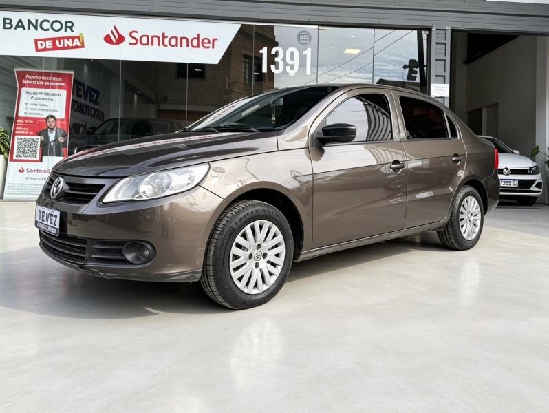 VOLKSWAGEN VOYAGE 1.6 C/GNC TEVEZ Automotores