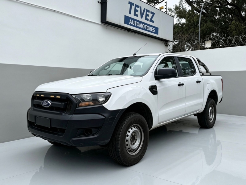 FORD RANGER DC 4X2 XL 2.5L C/GNC TEVEZ Automotores