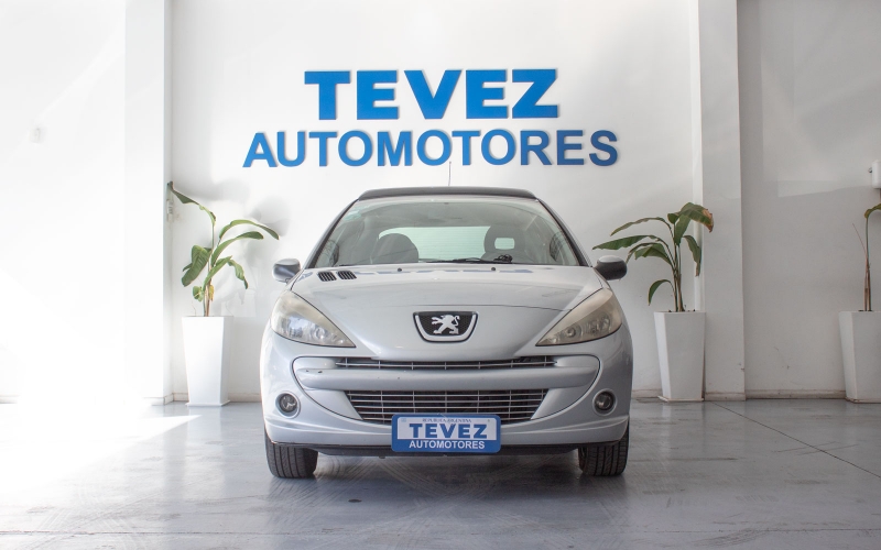 PEUGEOT 207 COMPACT XT 1.6 3P SEDAN 3 PUERTAS TEVEZ Automotores