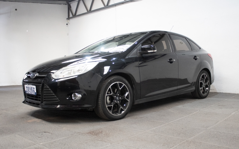 FORD FOCUS 4P 2.0L N AT SE PLUS SEDAN 4 PUERTAS TEVEZ Automotores