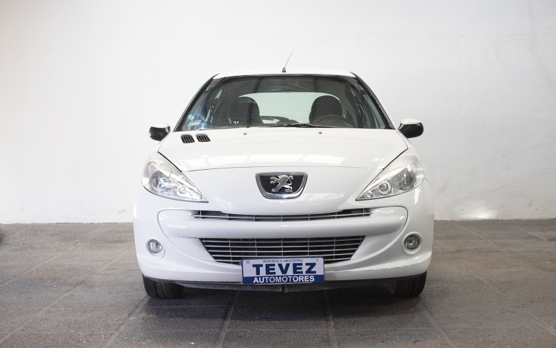 PEUGEOT 207 COMPACT ALLURE 1.4 N 5P SEDAN TEVEZ Automotores