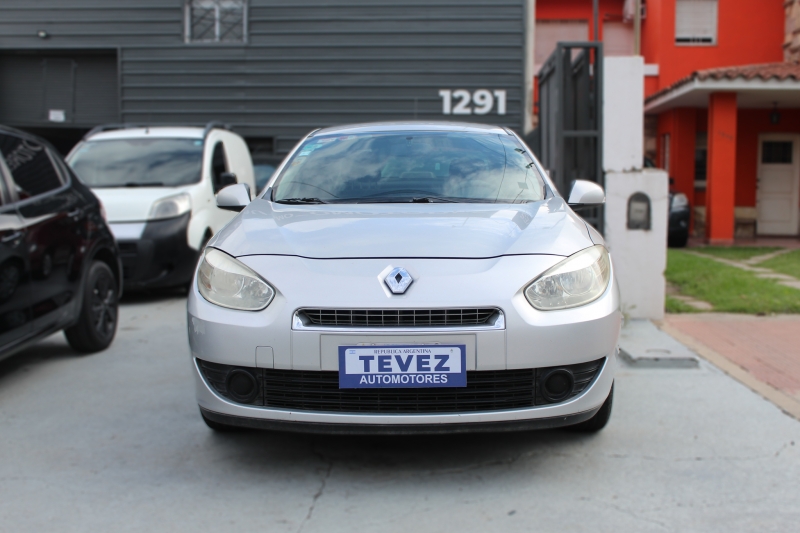 RENAULT FLUENCE 1.6 16V CONFORT TEVEZ Automotores