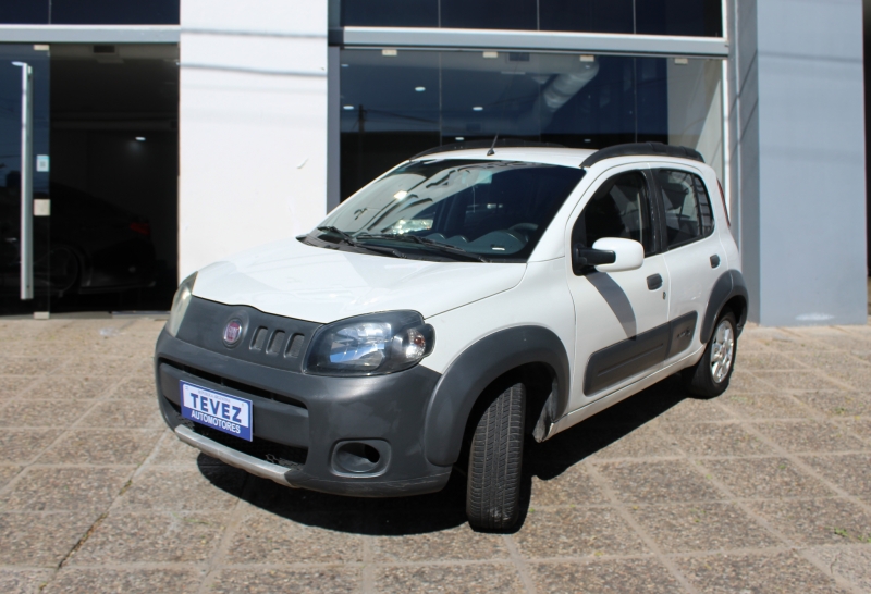 FIAT UNO WAY 1.4 8V TEVEZ Automotores