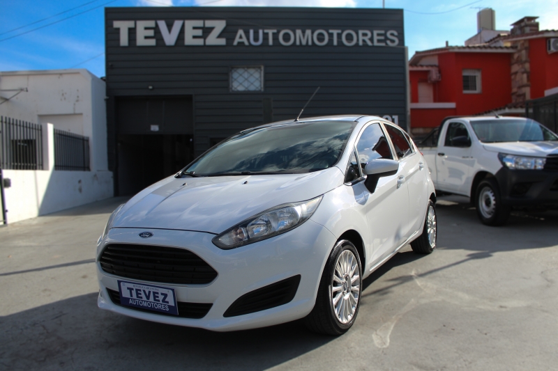 FORD FIESTA 1.6L S TEVEZ Automotores