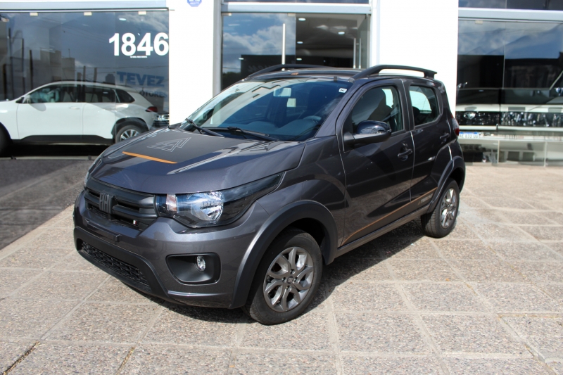 FIAT MOBI TREKKING TEVEZ Automotores