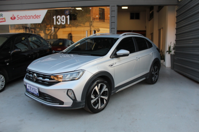 VOLKSWAGEN NIVUS HIGHLINE 200 TSI TEVEZ Automotores