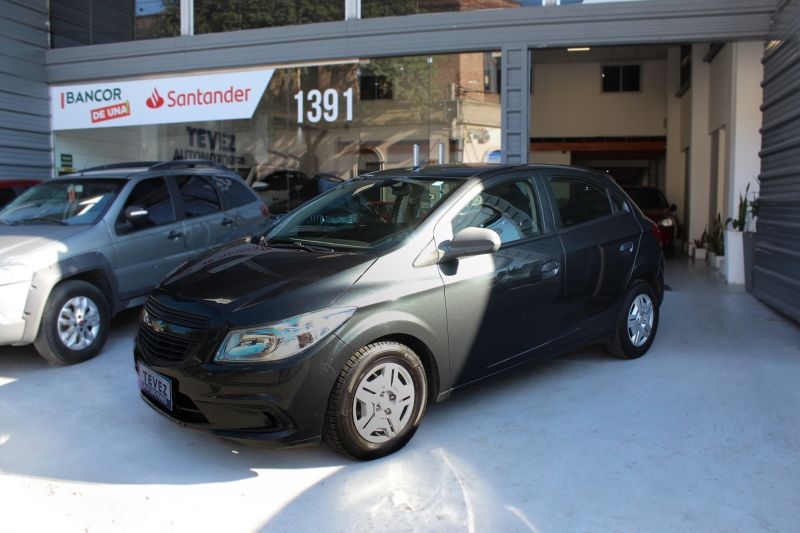 CHEVROLET ONIX JOY 1.4 TEVEZ Automotores