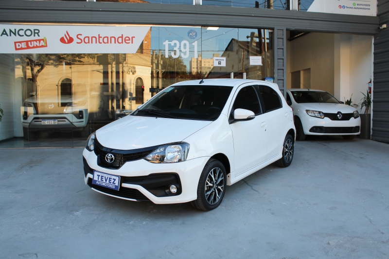 TOYOTA ETIOS XLS PACK TEVEZ Automotores