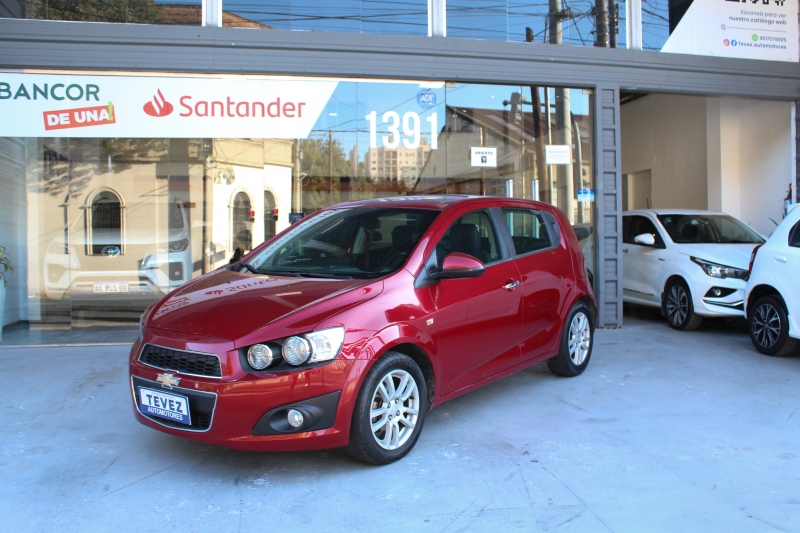 CHEVROLET SONIC LTZ  TEVEZ Automotores