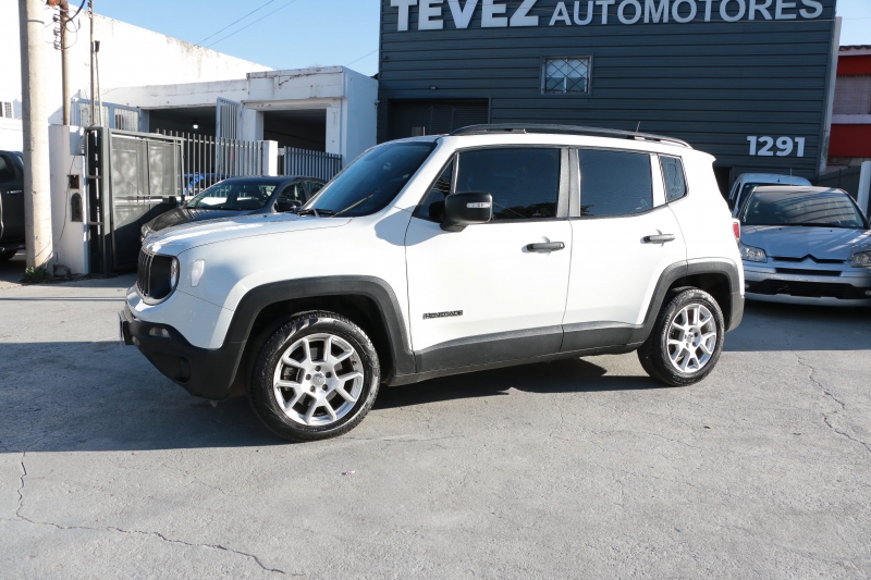 JEEP RENEGADE 1.8L SPORT TEVEZ Automotores