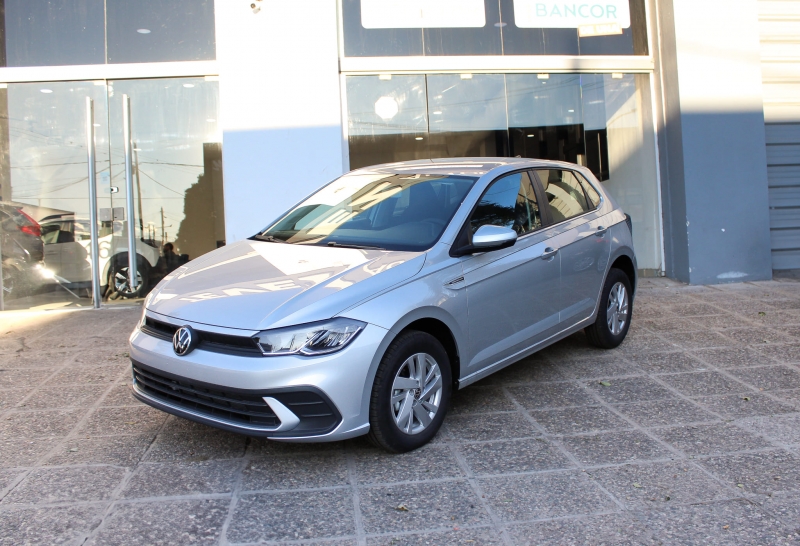 VOLKSWAGEN NUEVO POLO COMFORTLINE 170TSI TEVEZ Automotores
