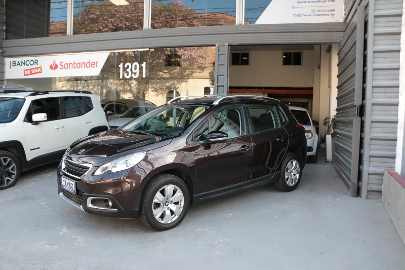 PEUGEOT 2008 1.6 ALLURE TEVEZ Automotores
