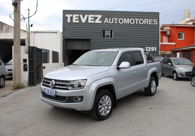 VOLKSWAGEN AMAROK 2.0L TDI 180 CV TEVEZ Automotores