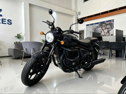 ROYAL ENFIELD SHOTGUN 650