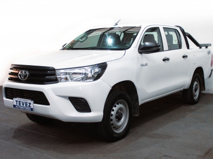 TOYOTA HILUX 4X4 D/C DX 2.4